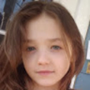 Meet your Posher, Evana